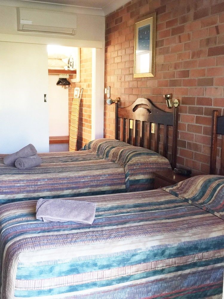 Glen Innes Motel エクステリア 写真