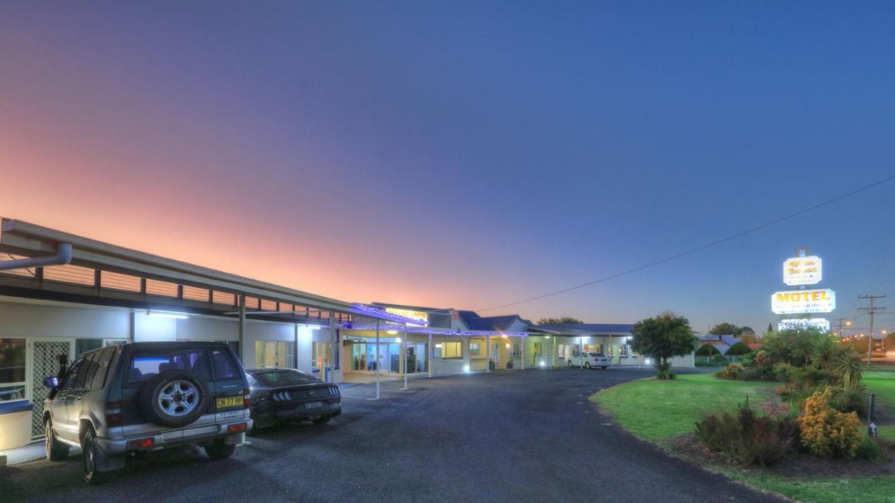 Glen Innes Motel エクステリア 写真