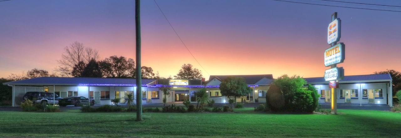 Glen Innes Motel エクステリア 写真