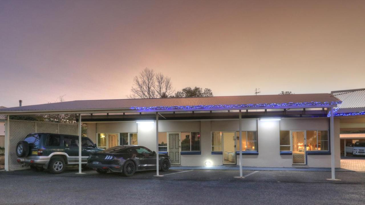 Glen Innes Motel エクステリア 写真